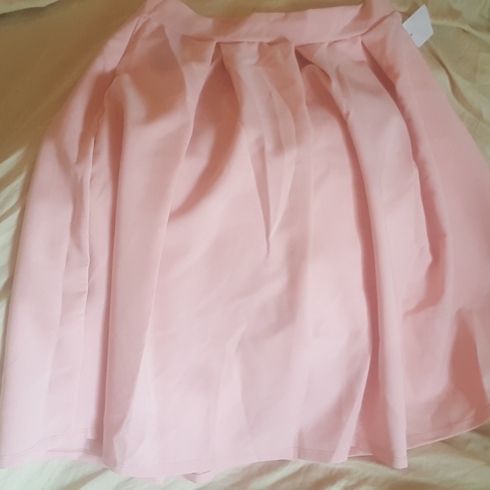 Women A Line Skirt w/ Pleats